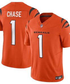 Men's Cincinnati Bengals #1 Ja'Marr Chase Orange 2023 F.U.S.E. Vapor Untouchable Limited Stitched Jersey